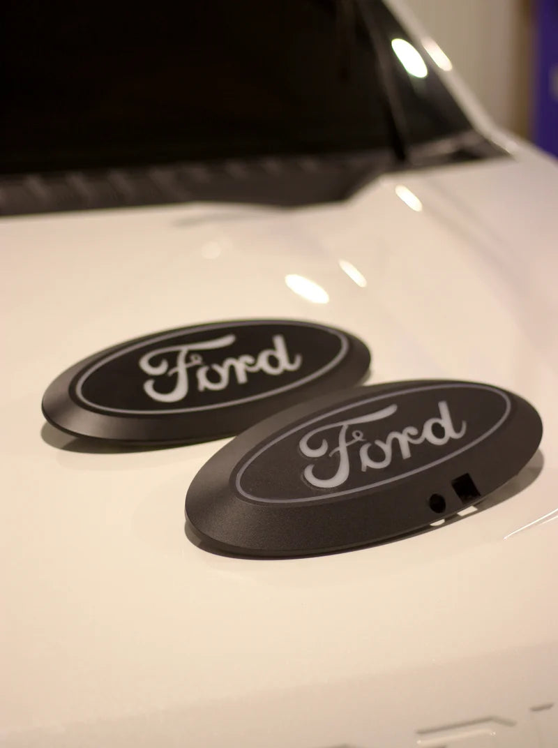 LIGHT UP FORD SUPERDUTY FRONT EMBLEM