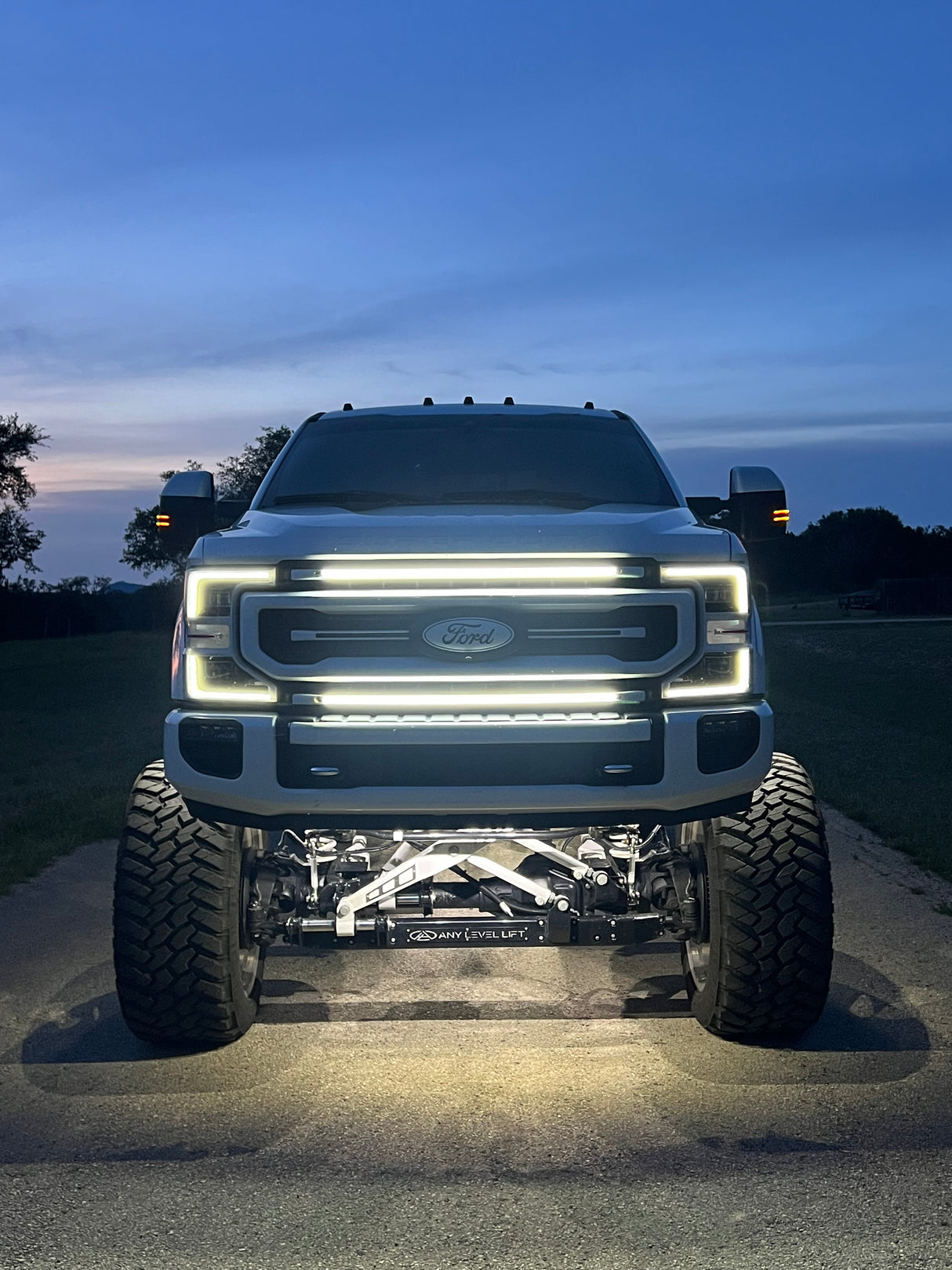 2020-2022 SUPERDUTY FULL LENGTH GRILLE LIGHT BARS